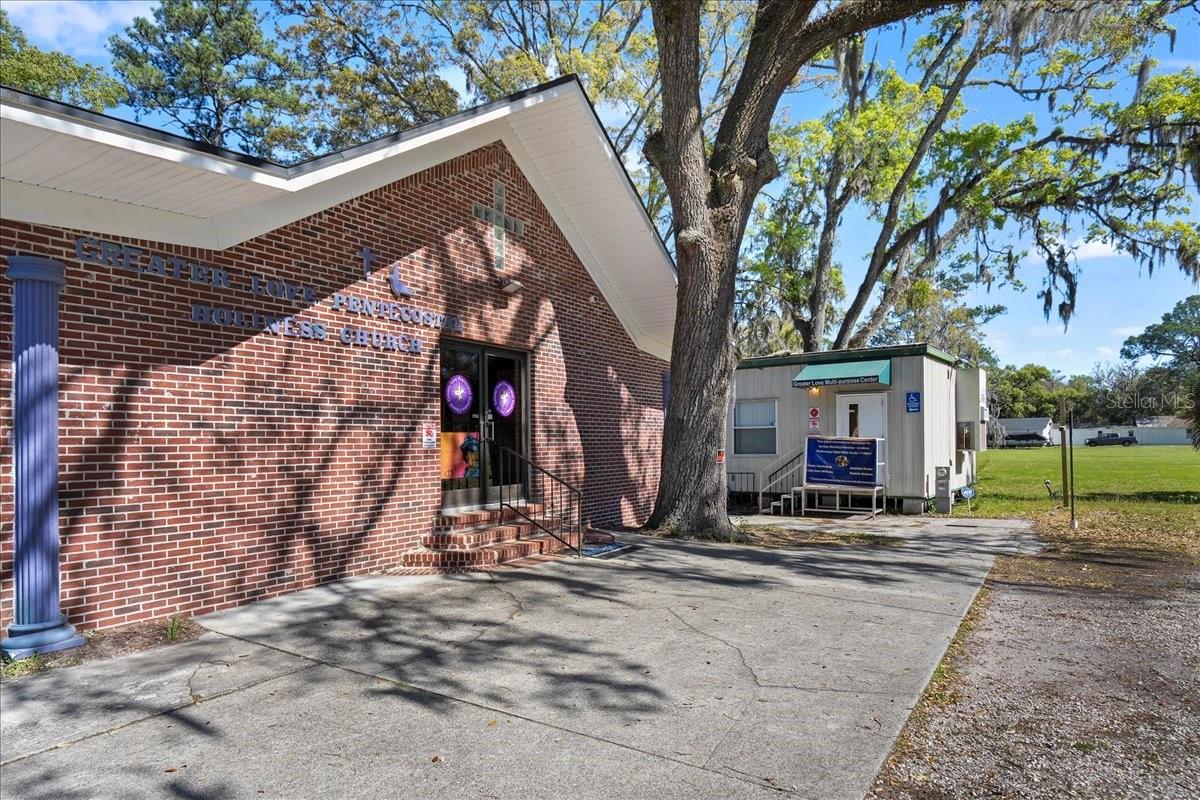 1434 Oakhurst Ave Property Photo 41