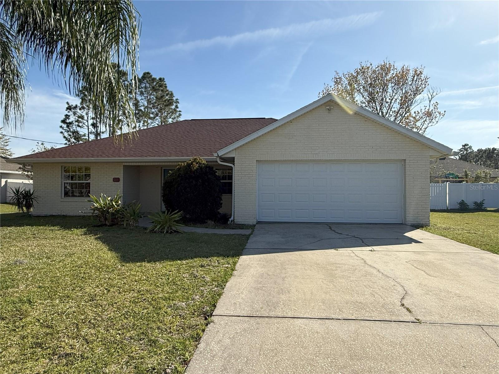 49 Buttonworth Dr Property Photo