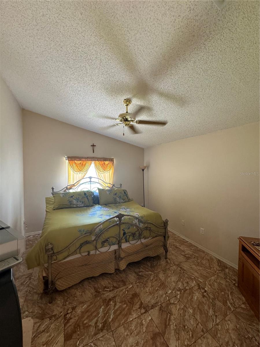 105 Cattail Ct Property Photo 3