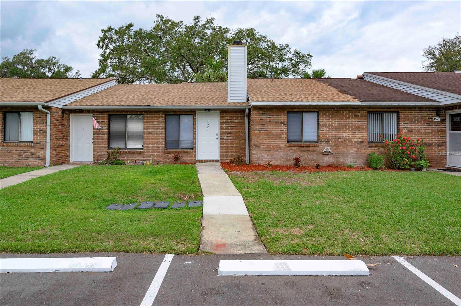 1571 Hancock Ln Property Photo