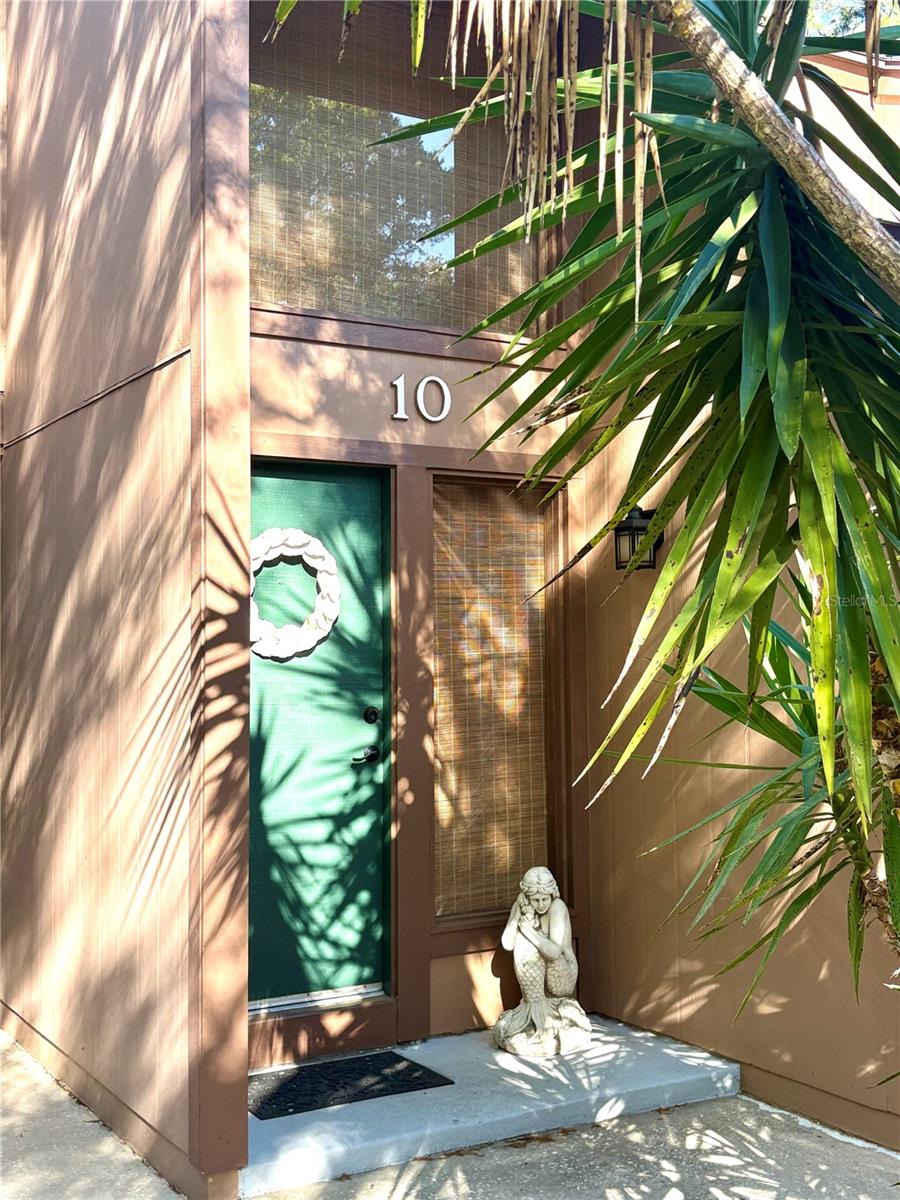 10 Oakmont Ct #10 Property Photo 1