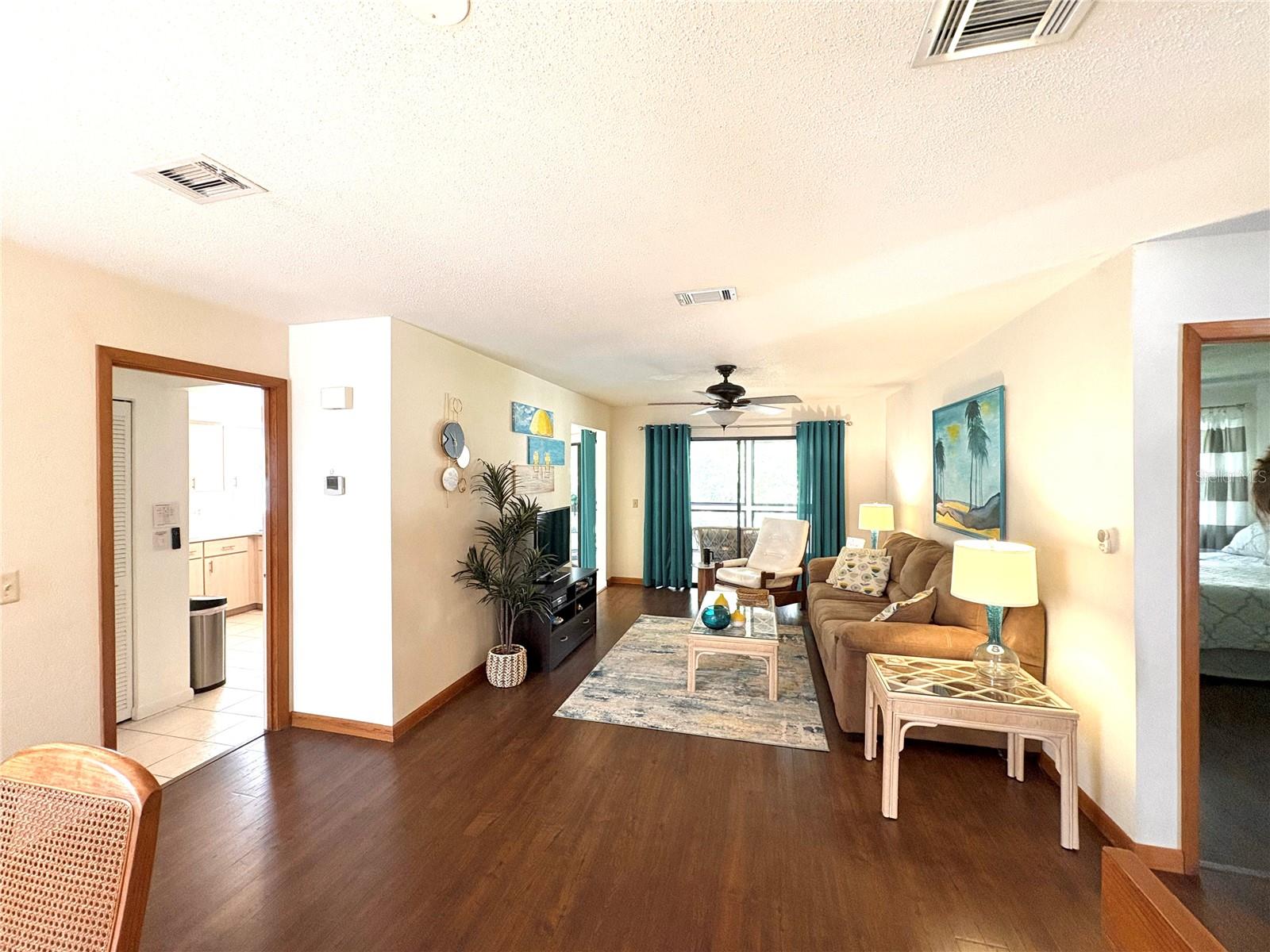 10 Oakmont Ct #10 Property Photo 3