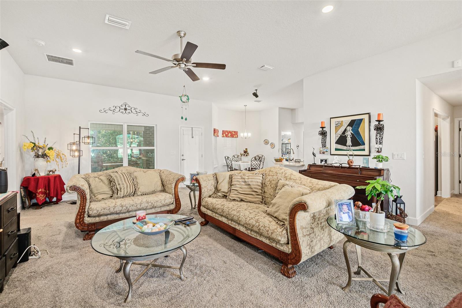 21 Kaufman Pl Property Photo 6