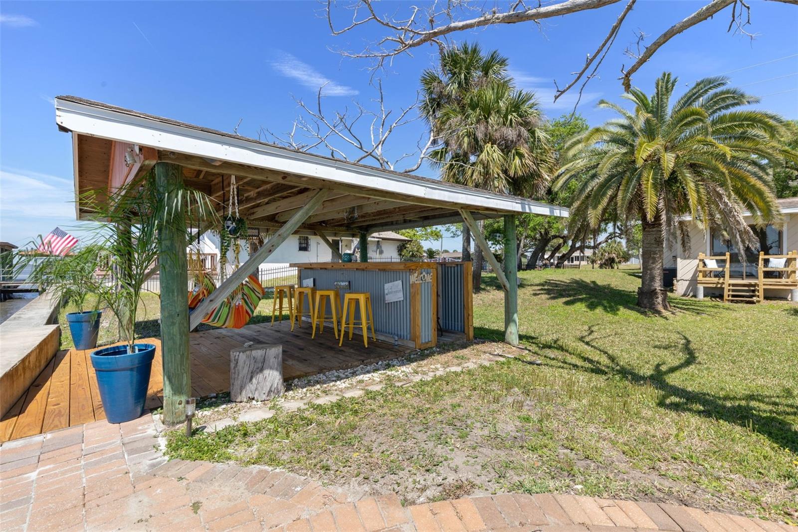 2260 John Anderson Dr Property Photo 55