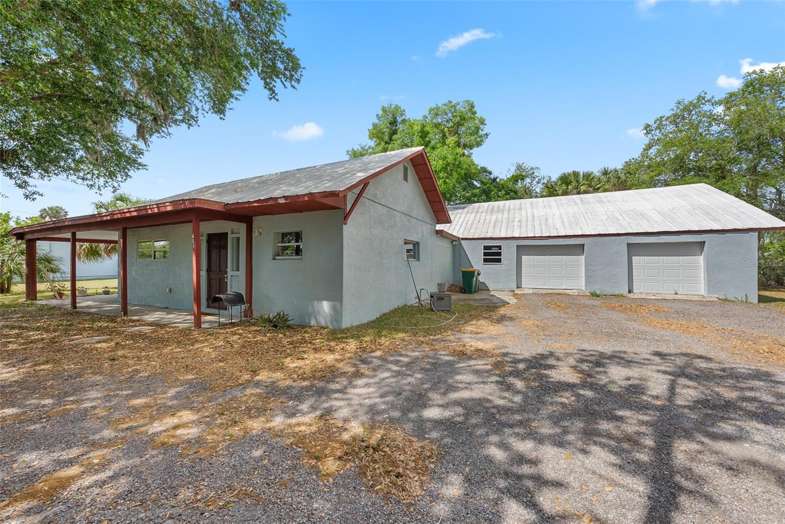 651 N Range Rd Property Photo