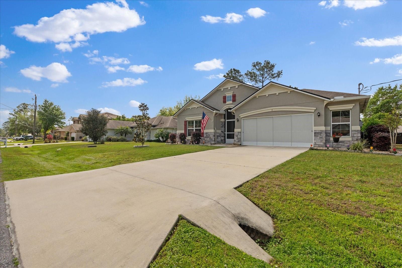 4 Eastmoor Ln Property Photo 6
