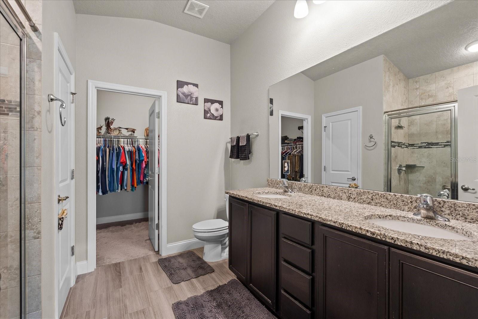4 Eastmoor Ln Property Photo 26