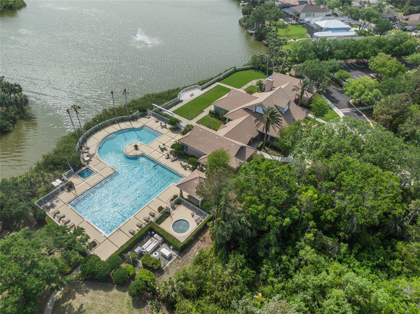 48 N Lakewalk Dr Property Photo 9