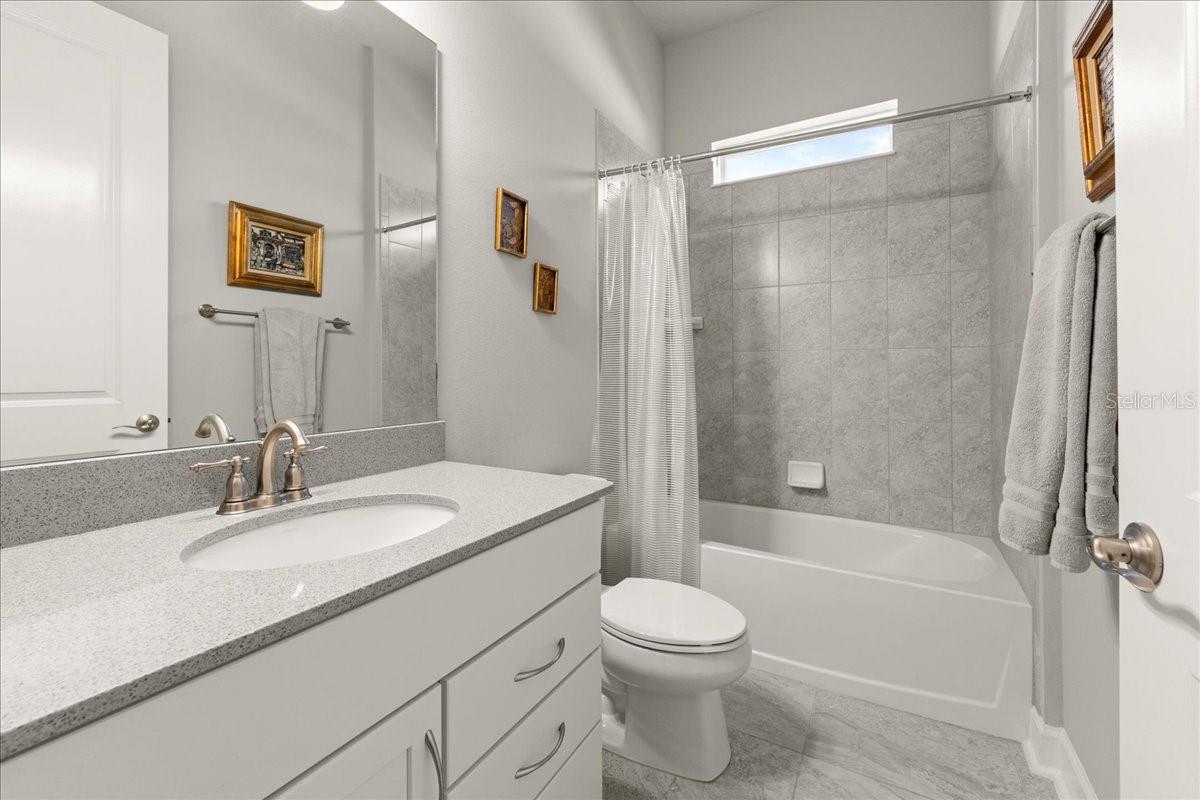 827 Creekwood Dr Property Photo 25