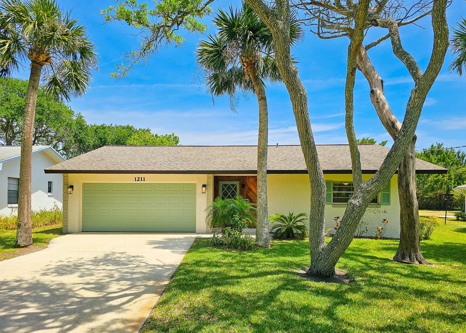 1211 S Flagler Ave Property Photo
