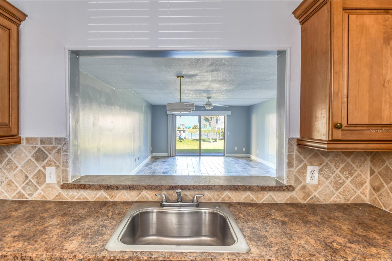 8550 A1a #331 S #33131 Property Photo 9