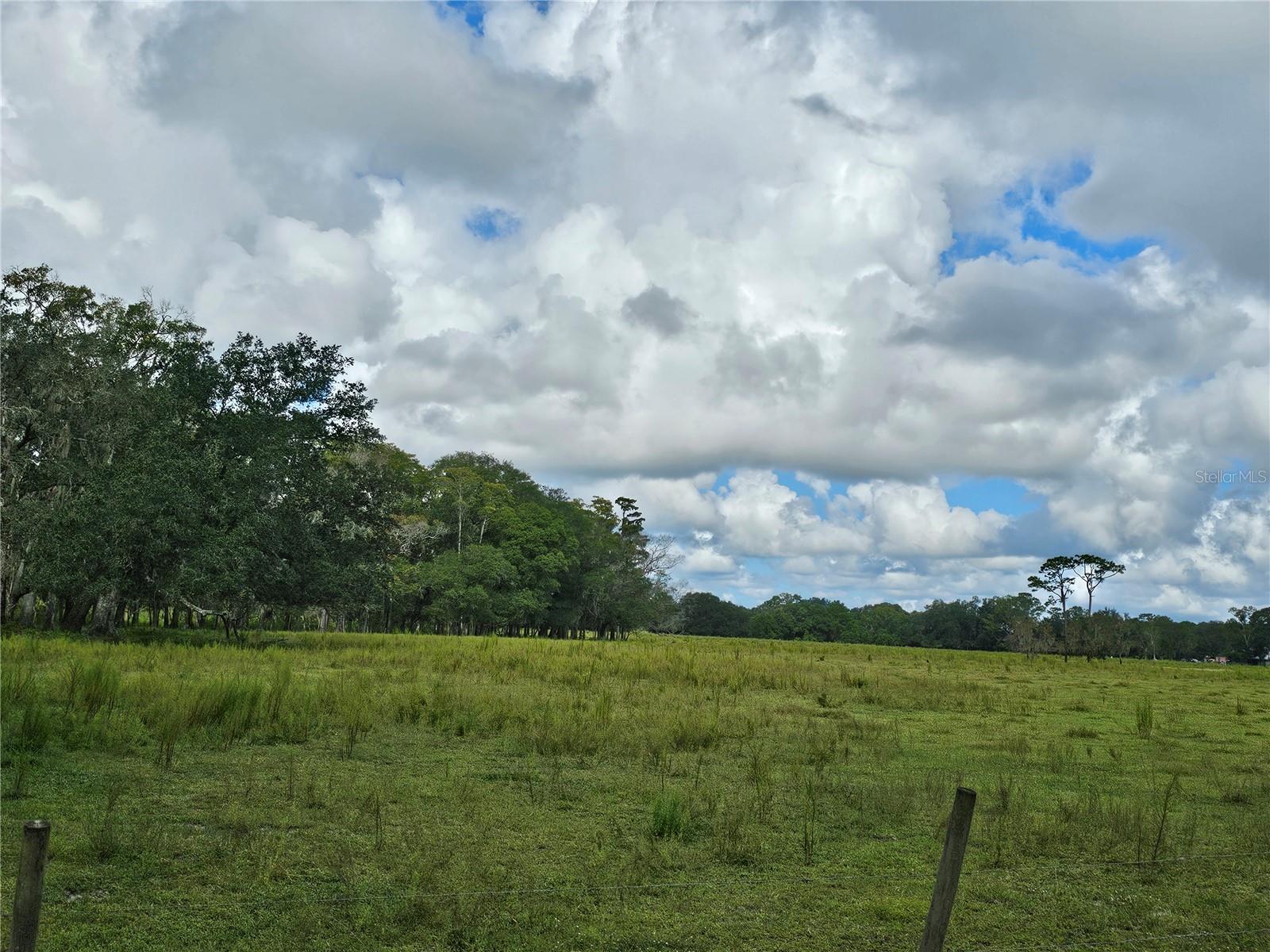00 Cr65 Property Photo 1