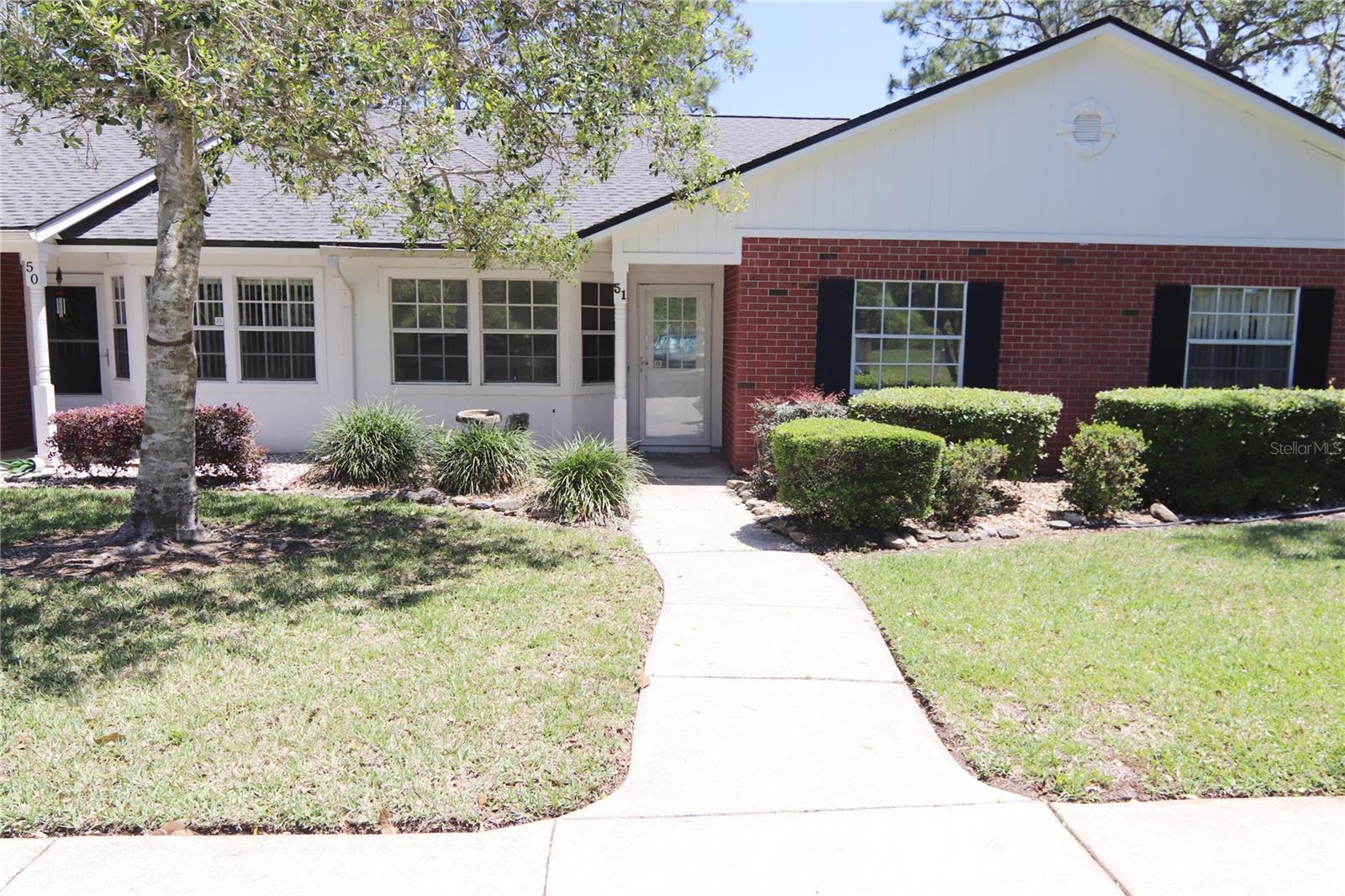 51 Kings Colony Ct Property Photo