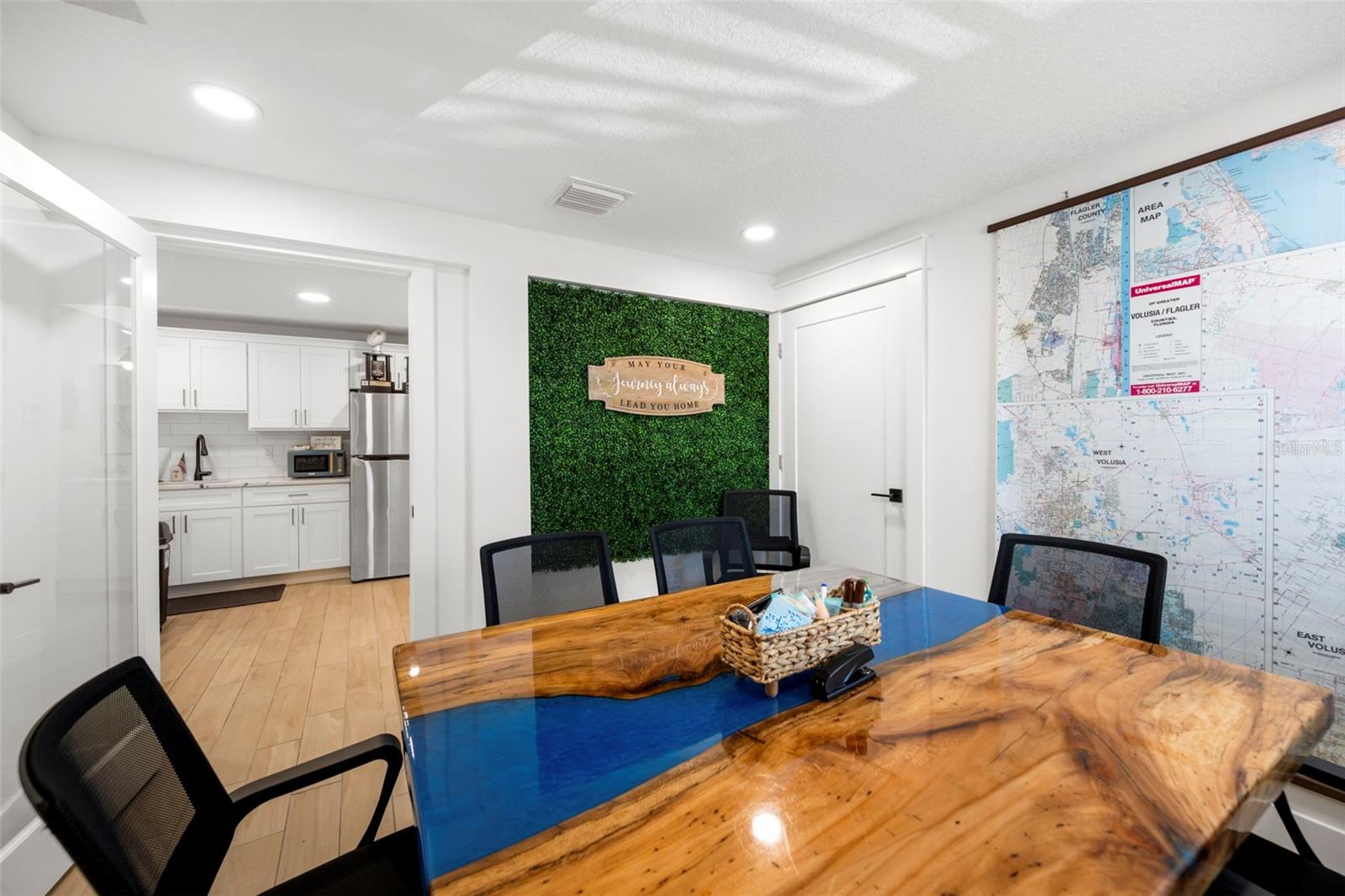 701 N Ocean Shore Blvd Property Photo 18