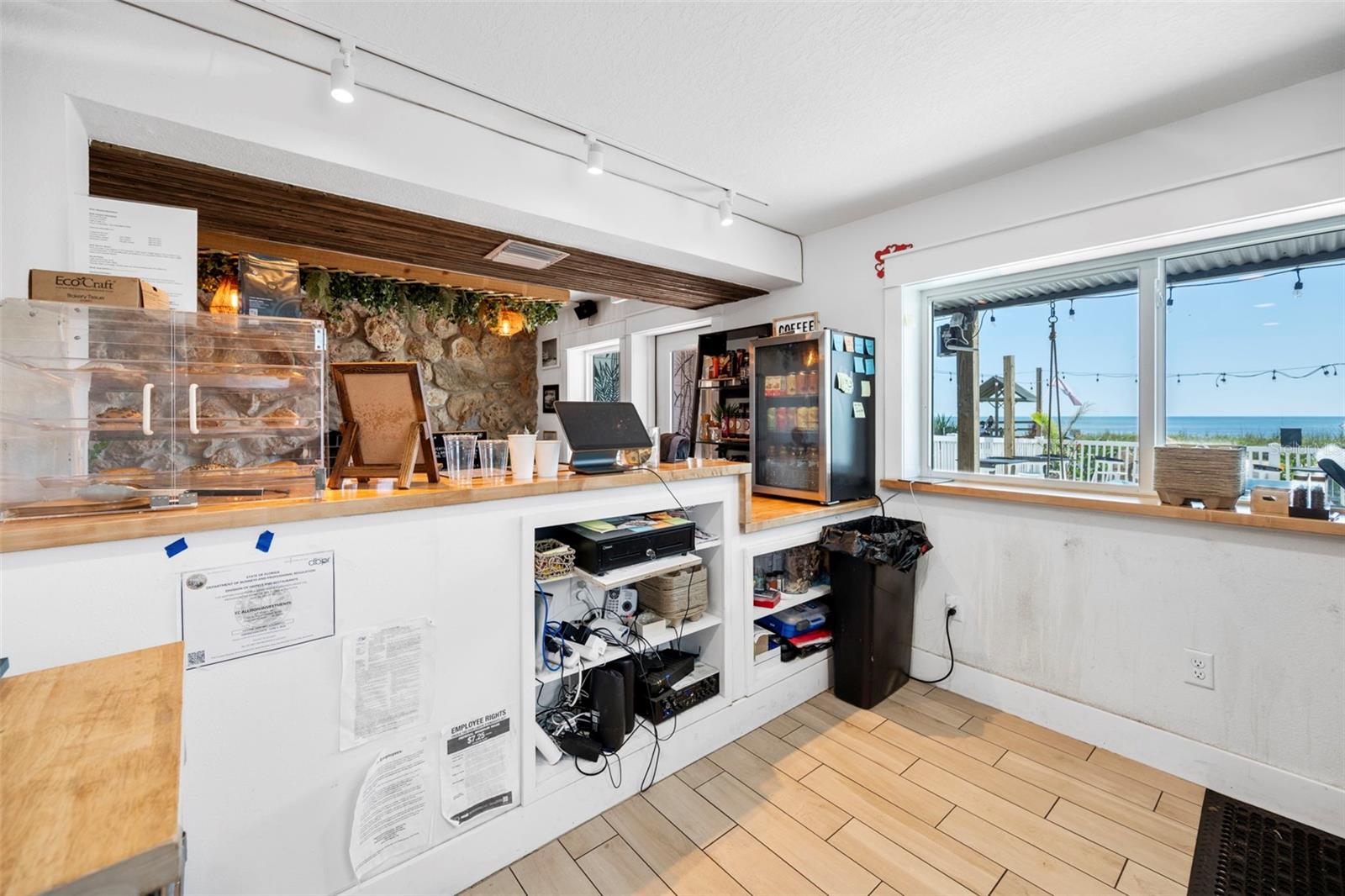 701 N Ocean Shore Blvd Property Photo 35