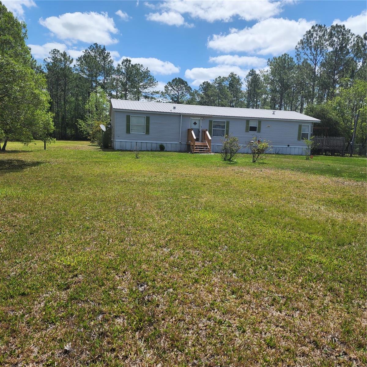 10150 Dillon Ave Property Photo 1