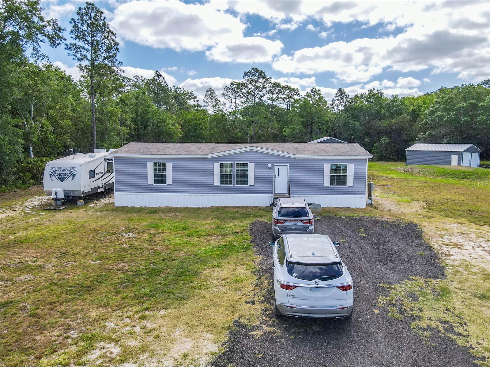 2857 Hickory St Property Photo