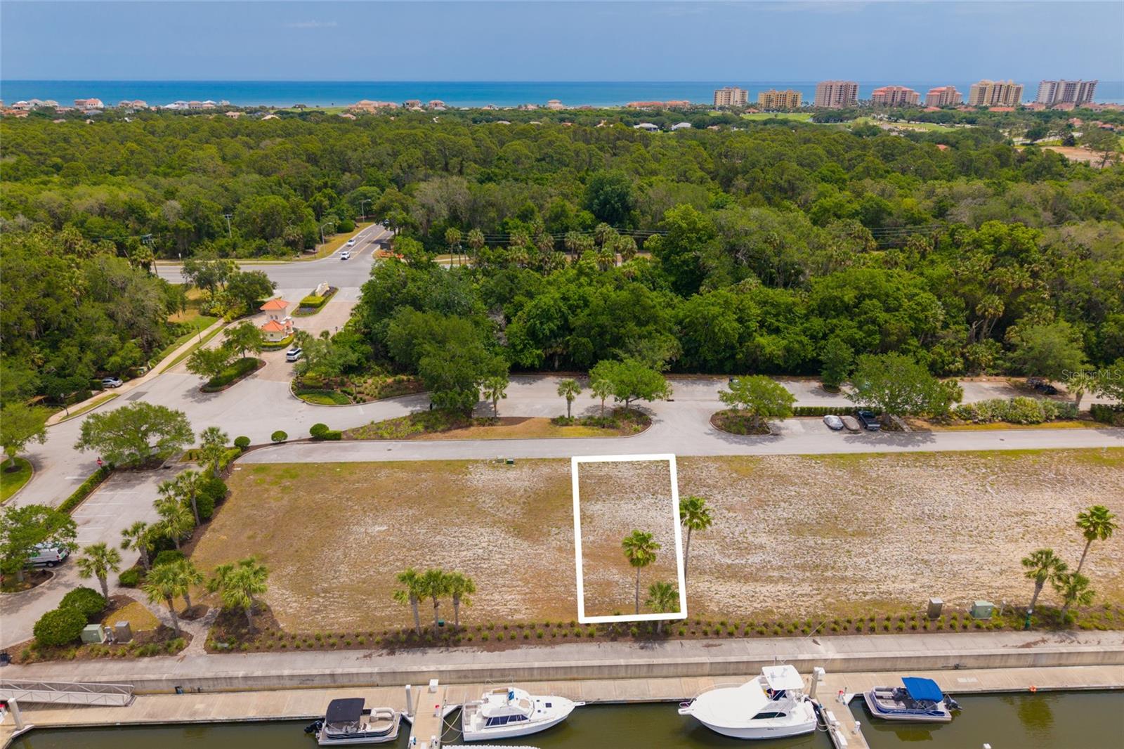 106 Harbor Village Pt S Property Photo 3