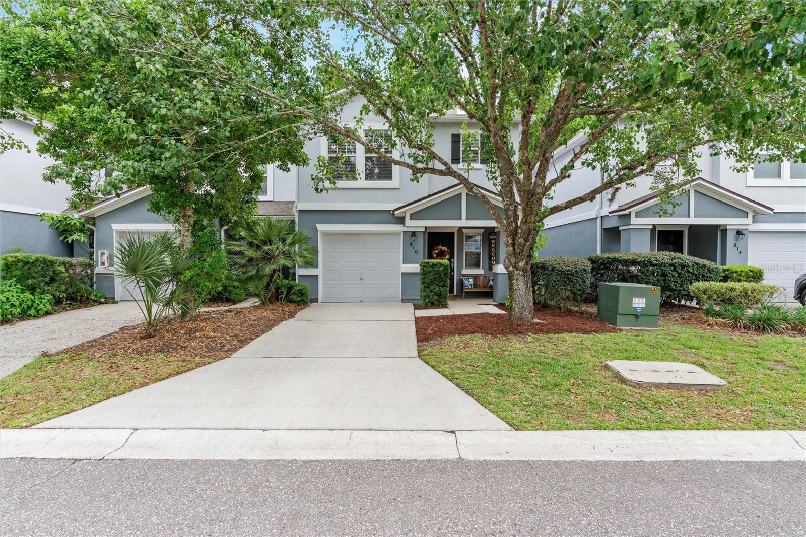 810 Black Cherry Dr S Property Photo 1