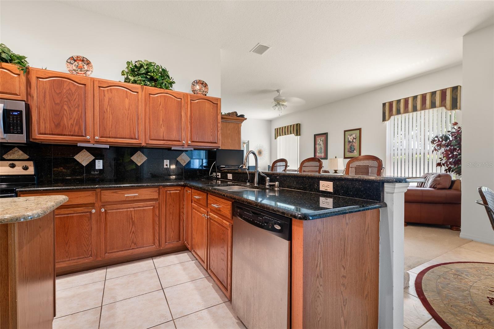 91 Breeze Hill Ln Property Photo 29