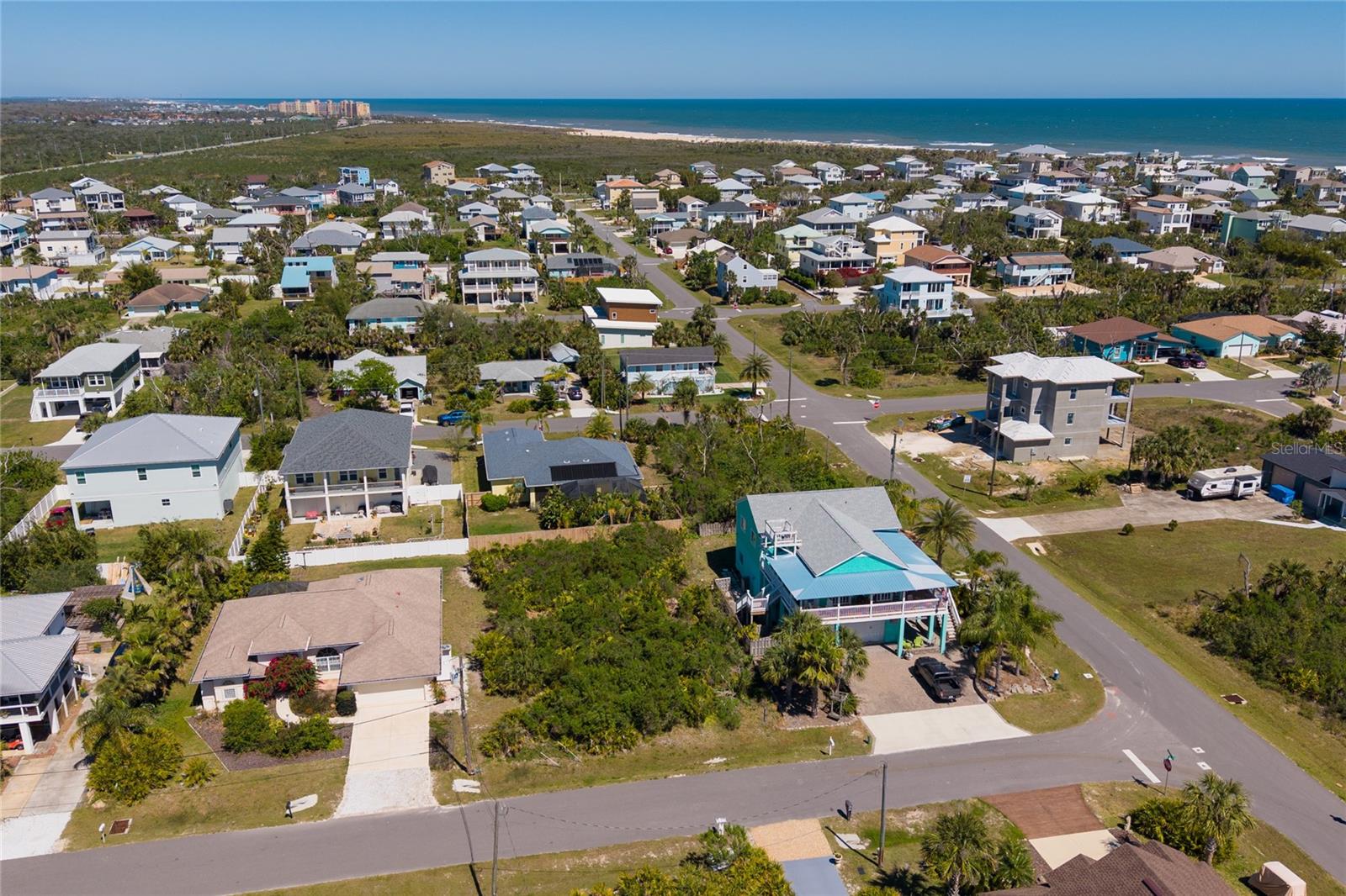 25 S SURF DR Property Photo 1