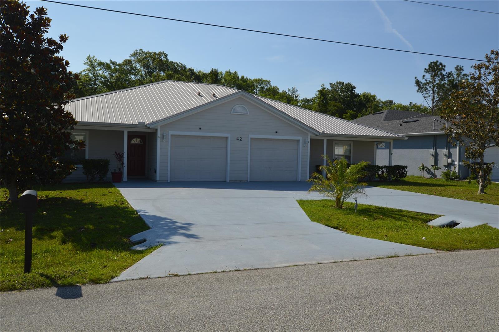 42 Farmsworth Dr #a Property Photo