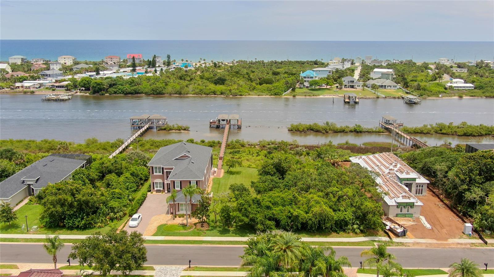 28 N Riverwalk Dr N Property Photo 1