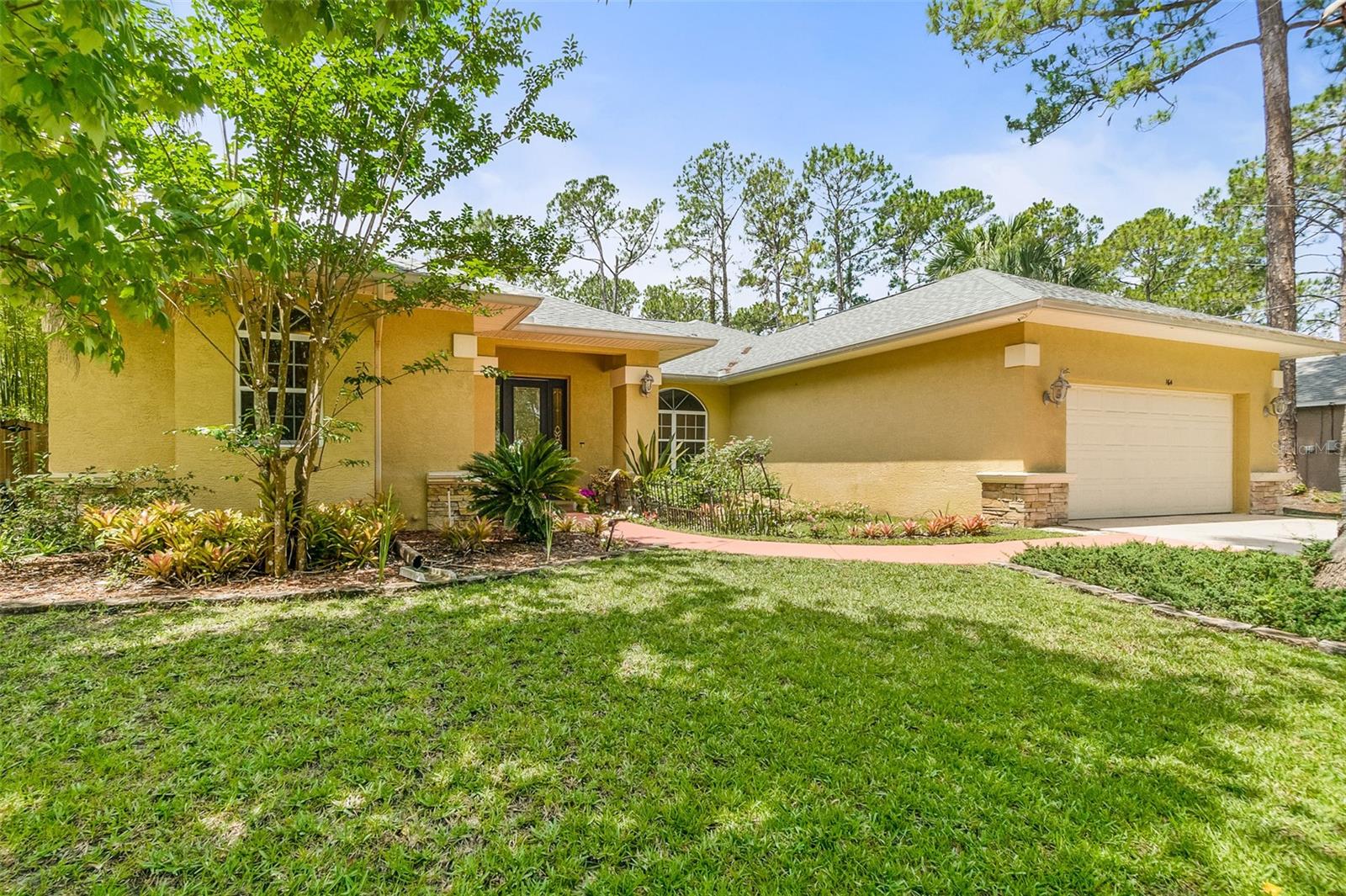 164 Rolling Sands Dr Property Photo 1