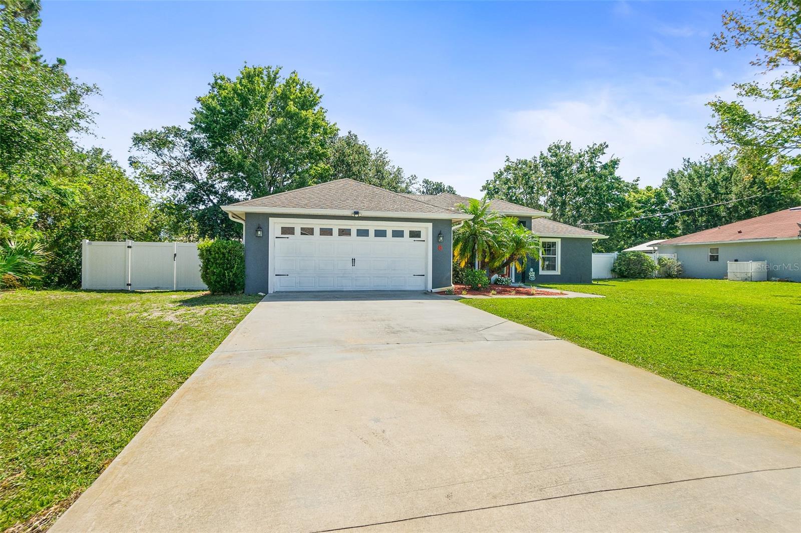 8 Buttermill Dr Property Photo 1