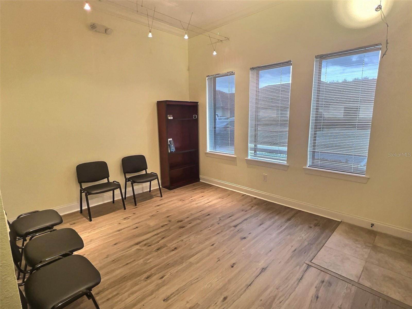 50 Leanni Way #b5 Property Photo 4