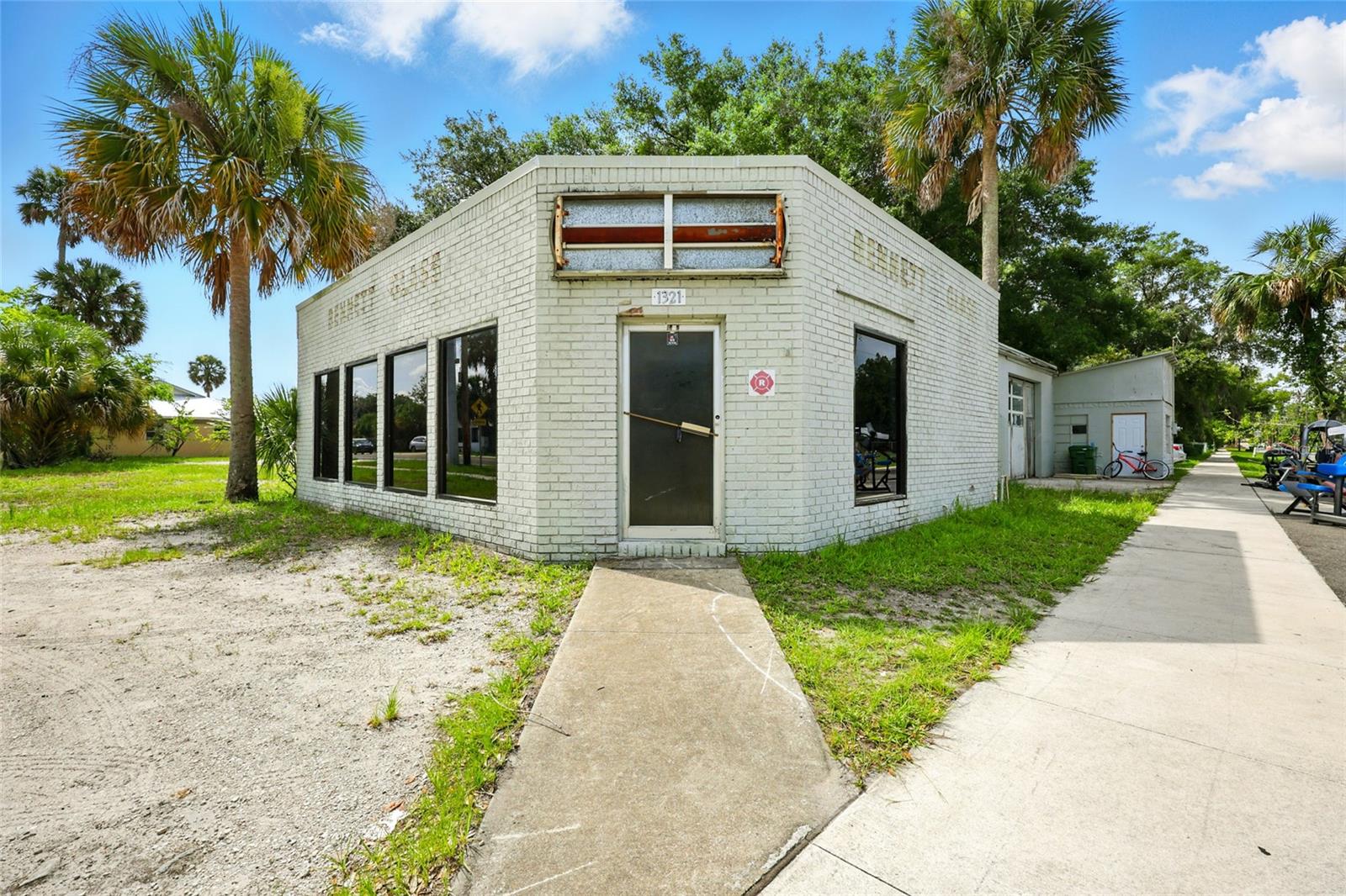 1321 Saint Johns Ave Property Photo 14