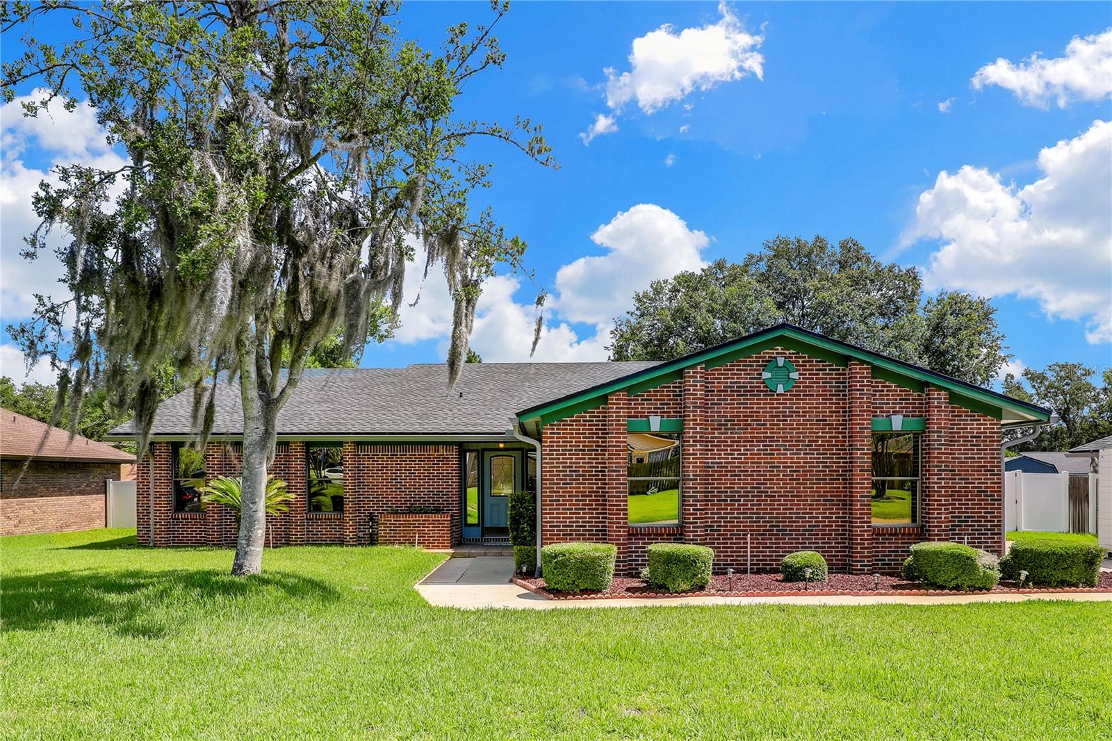 2396 STONEBRIDGE DR