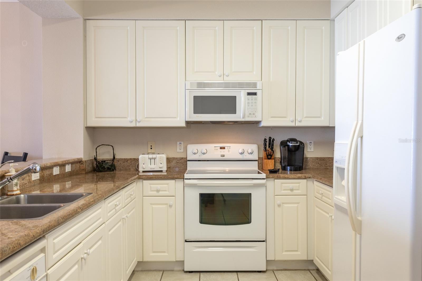 60 Surfview Dr #804 Property Photo 5