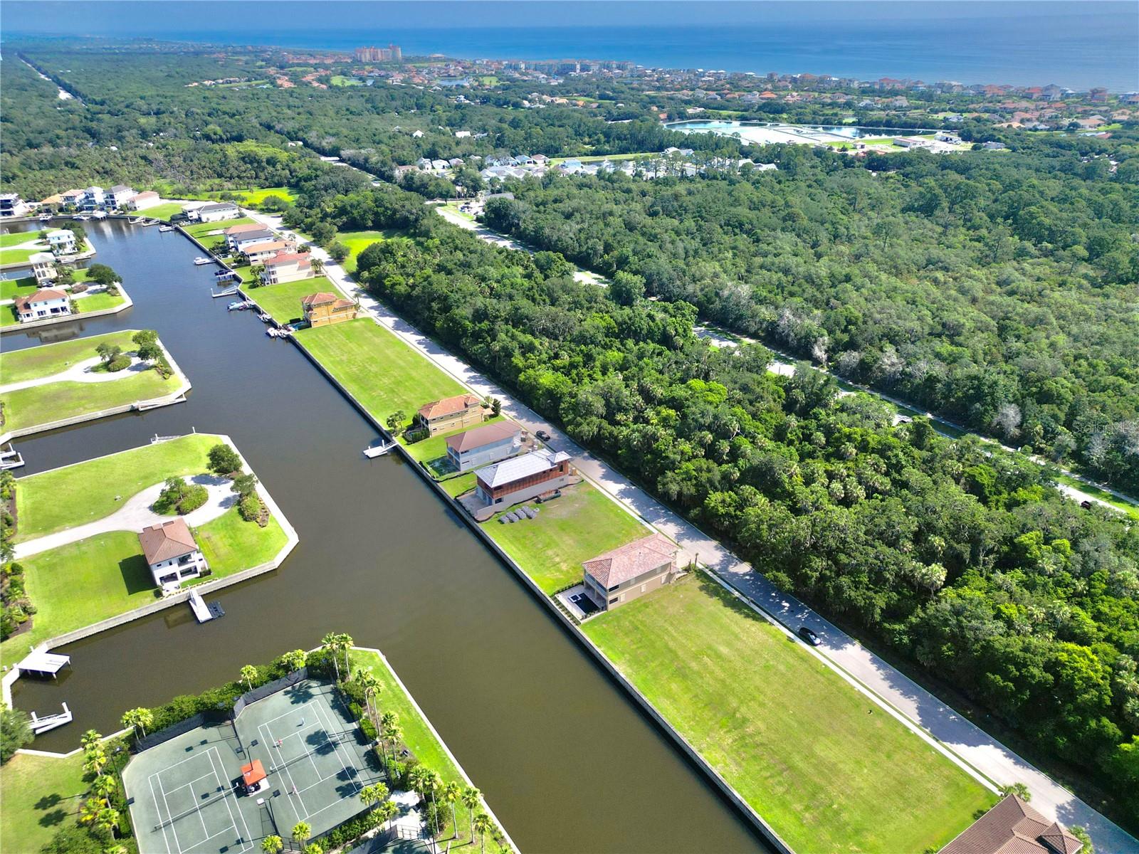 244 Harbor Village Pt N Property Photo 17