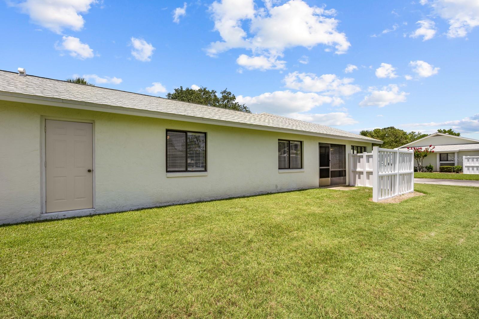 39 Lake Forest Pl Property Photo 40