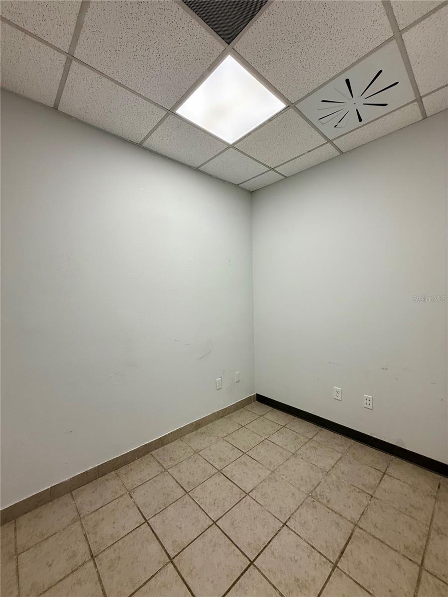 608 E Moody Blvd Property Photo 22