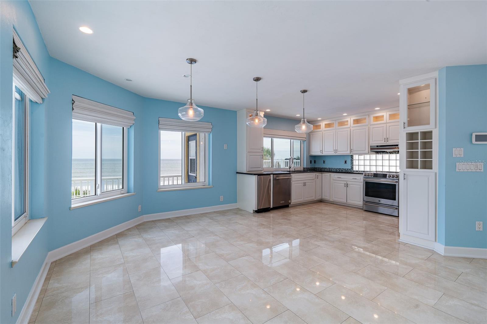 339 Ocean Shore Blvd Property Photo 10