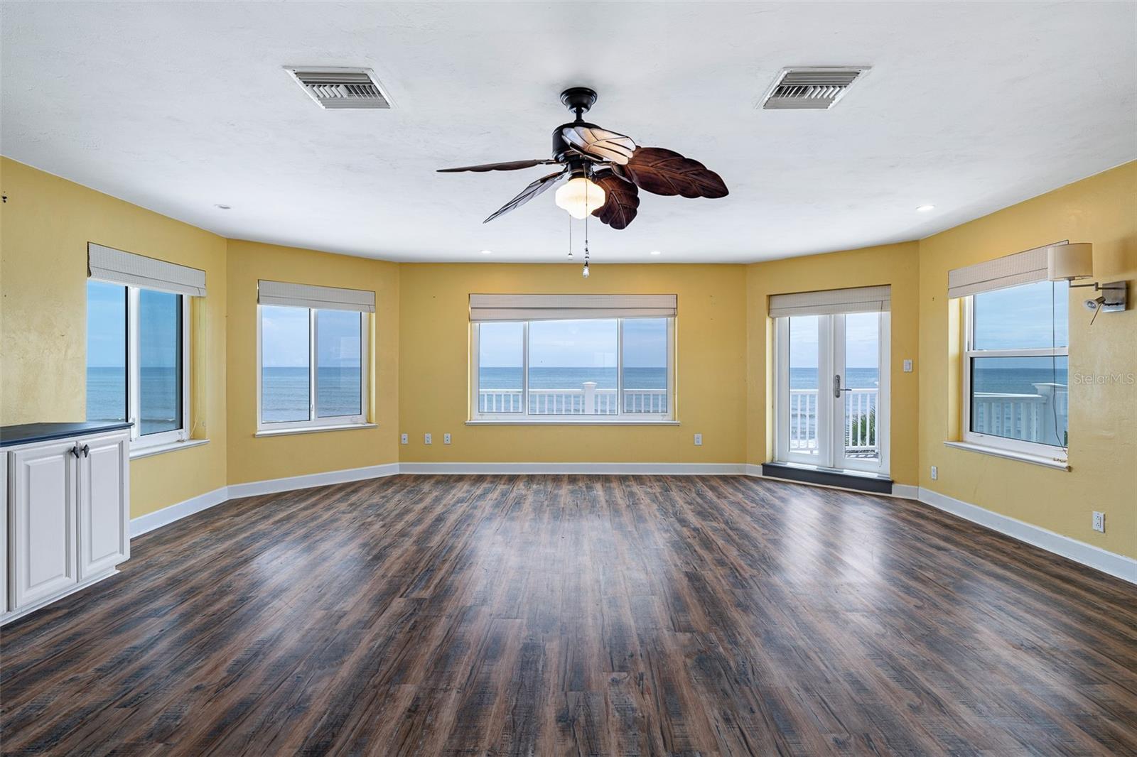 339 Ocean Shore Blvd Property Photo 21