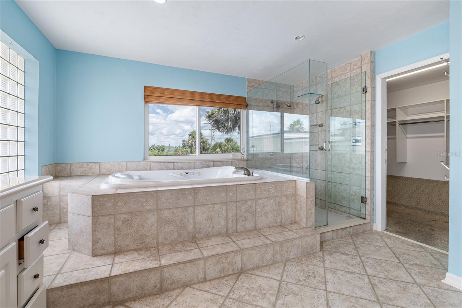 339 Ocean Shore Blvd Property Photo 31