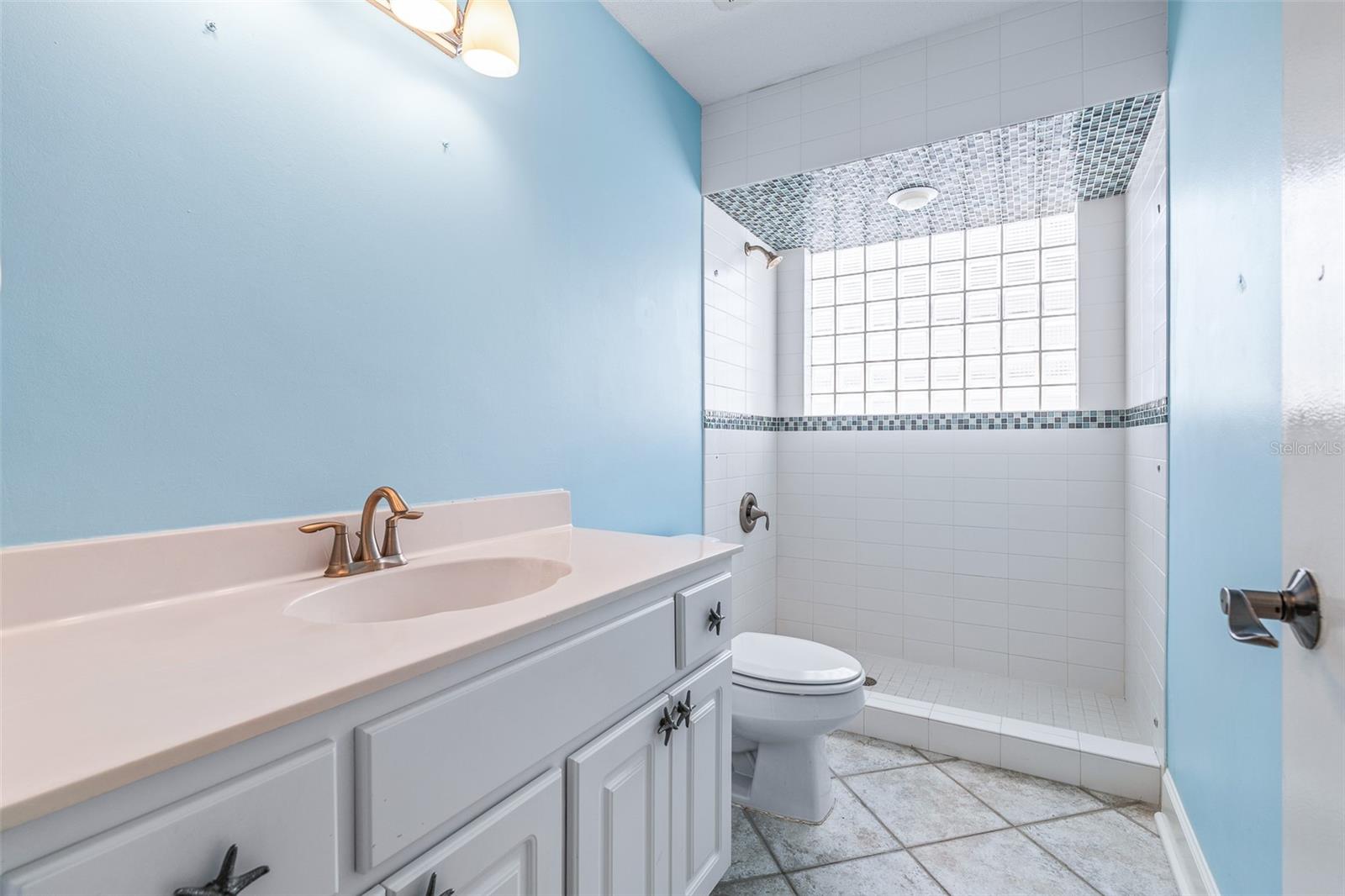 339 Ocean Shore Blvd Property Photo 46