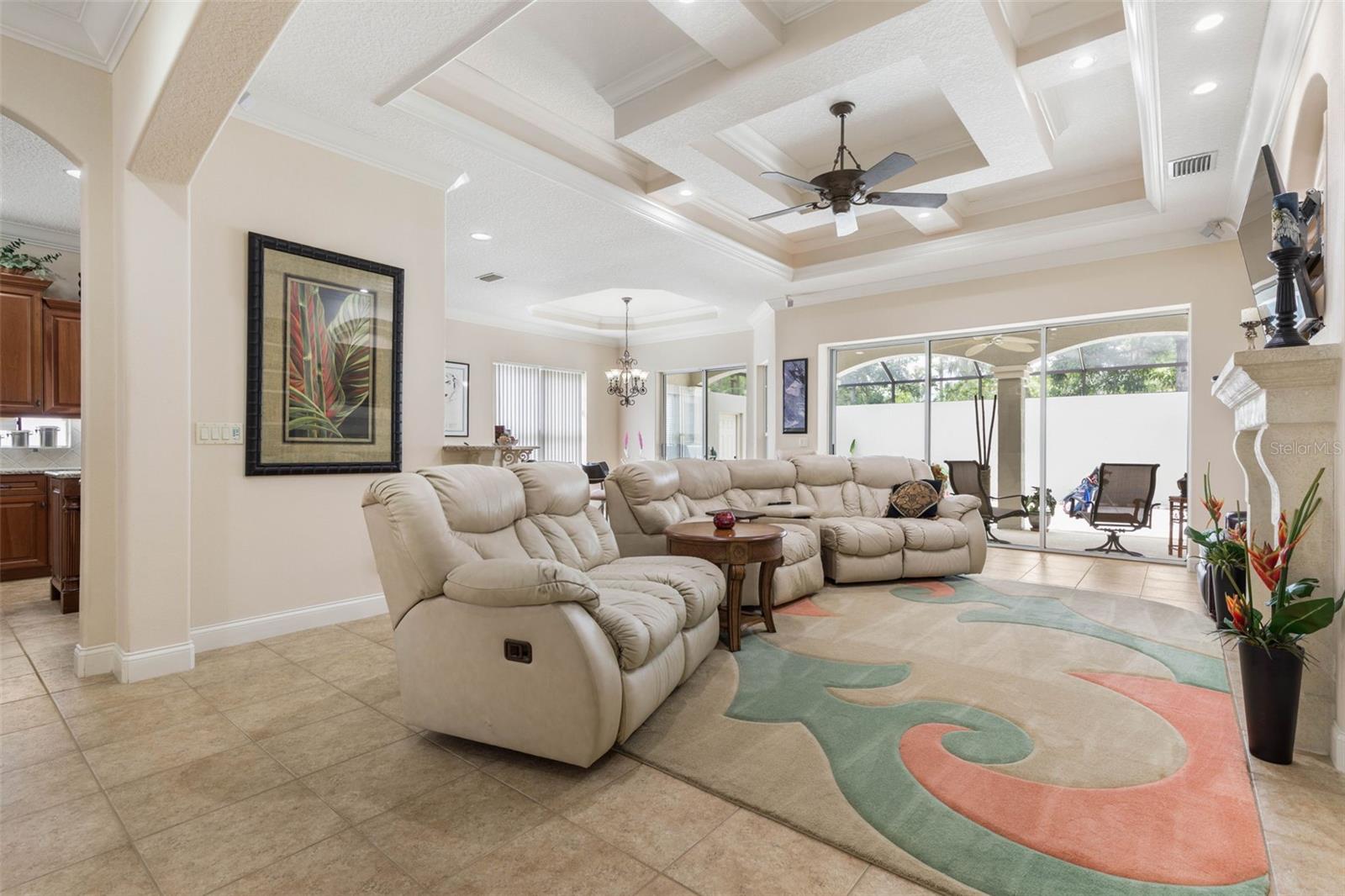34 S Riverwalk Dr Property Photo 4