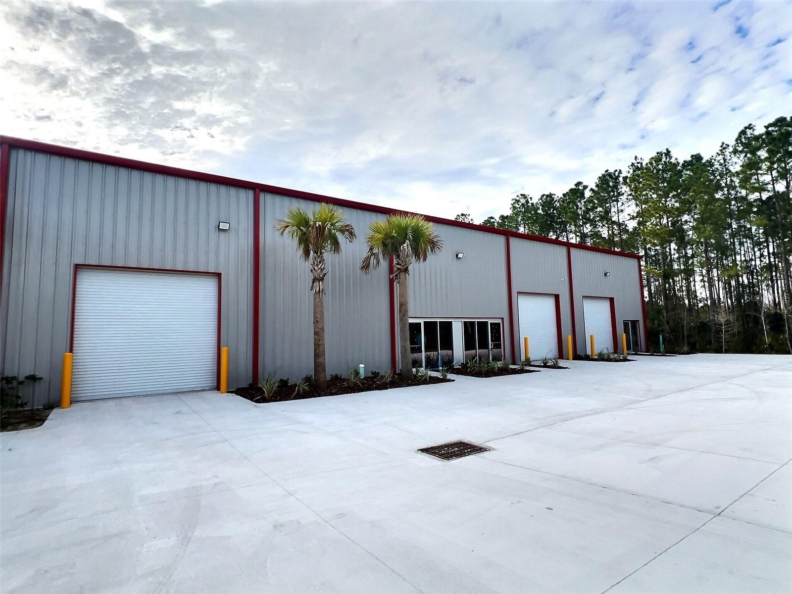 25 Railside Way #b Property Photo 1