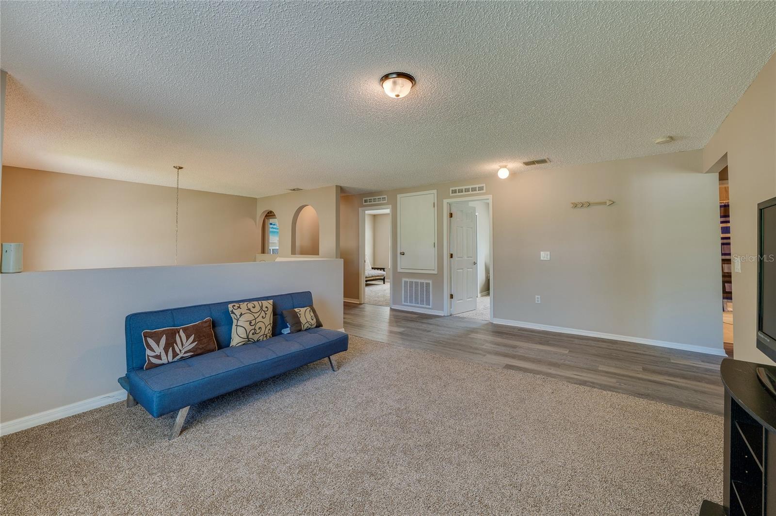 11 Zircon Ct Property Photo 17