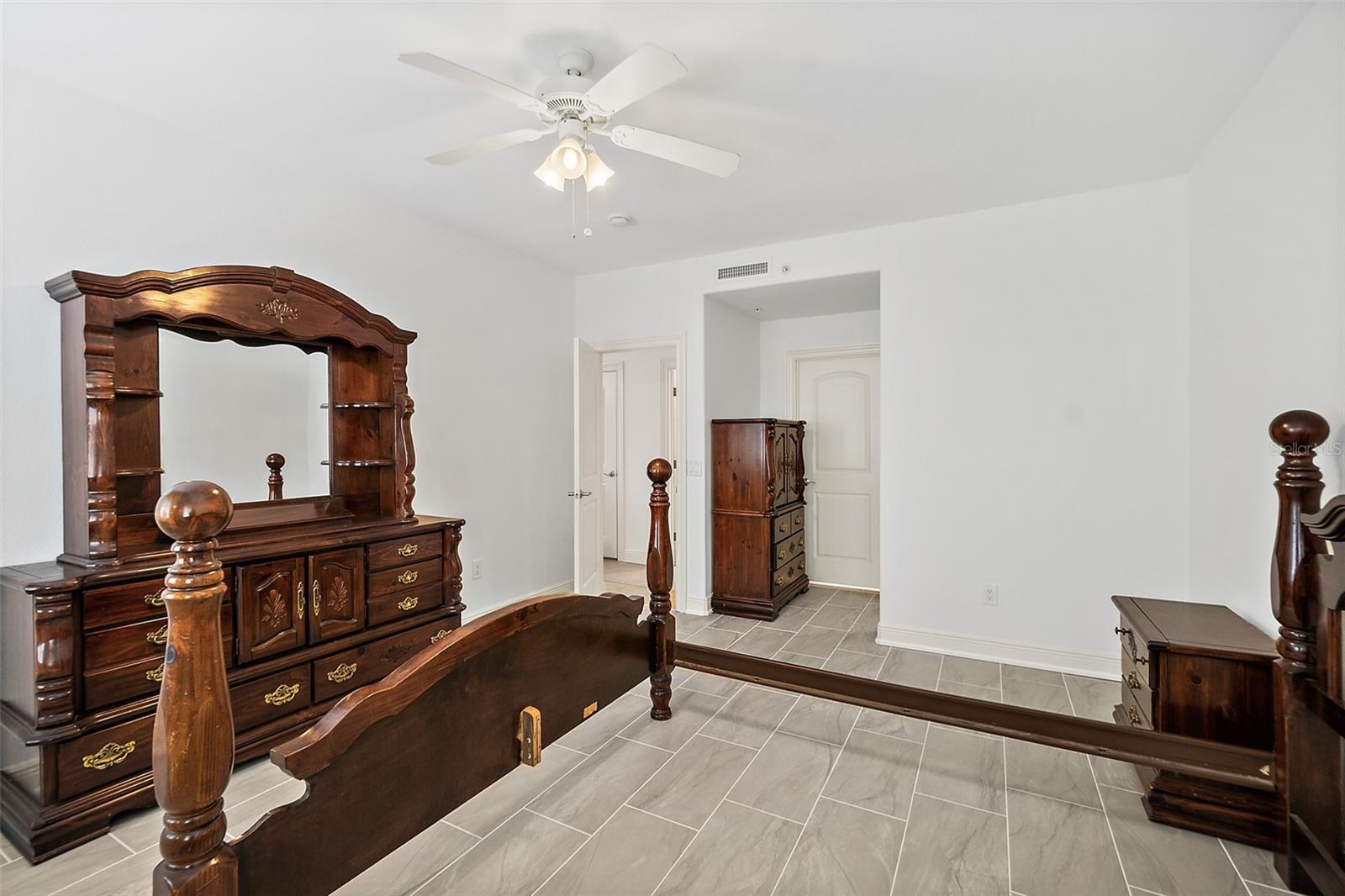 106 Club House Dr #106 Property Photo 31