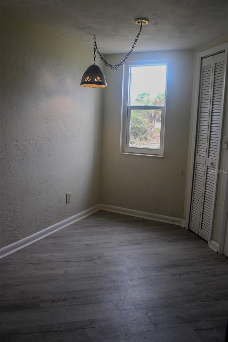 3501 S Central Ave Property Photo 15