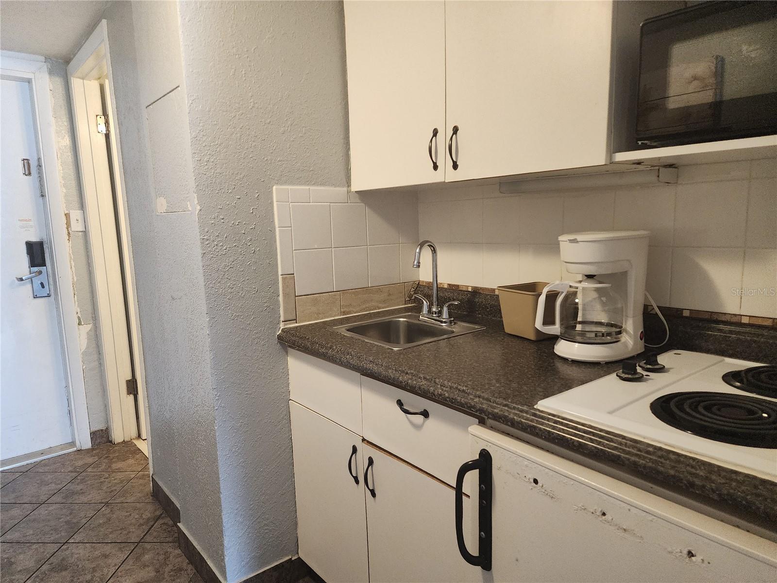 2301 S Atlantic Ave #520 Property Photo 15