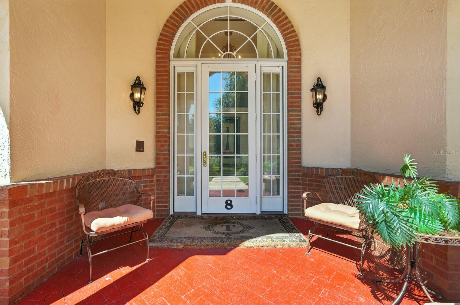 8 Ivey Ln Property Photo 8