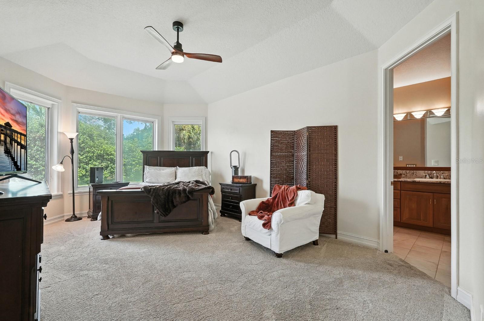 8 Ivey Ln Property Photo 33
