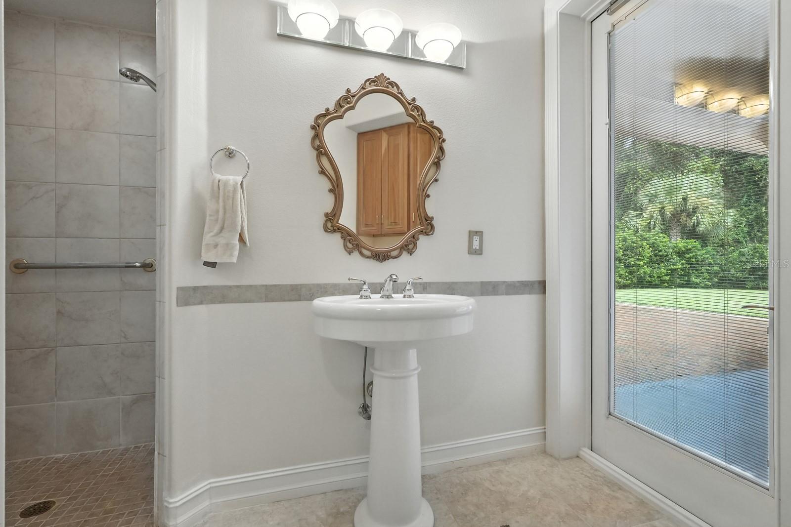 8 Ivey Ln Property Photo 52
