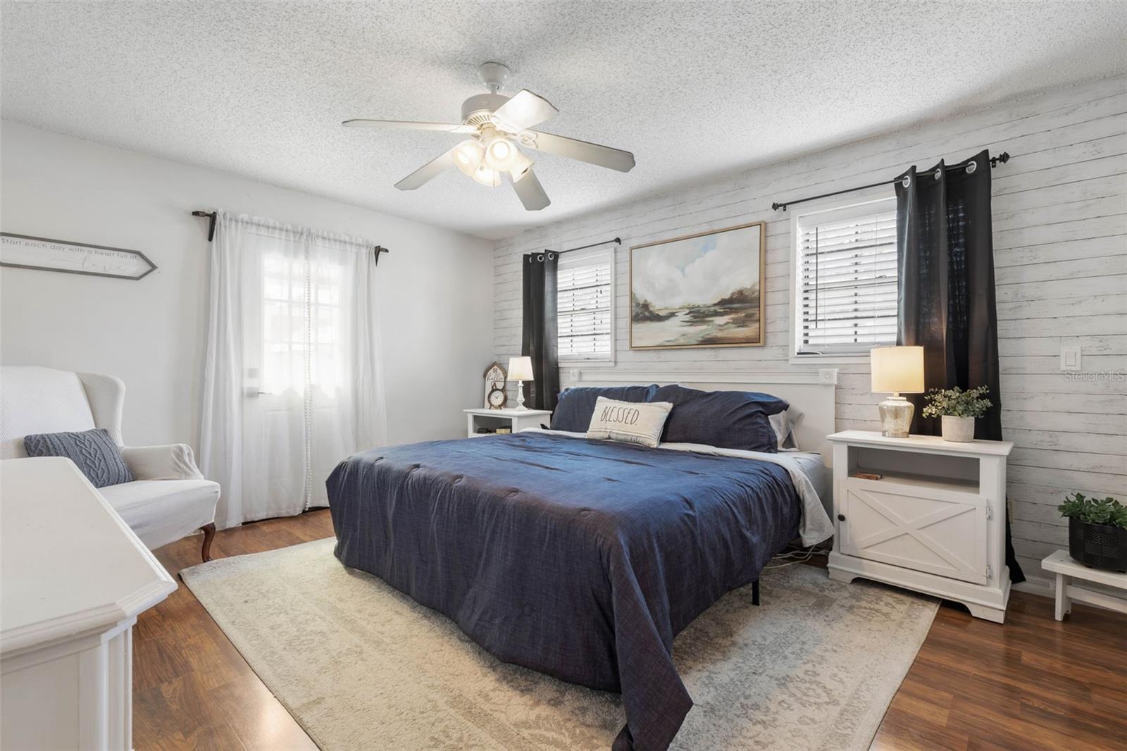 6 Patchogue Pl Property Photo 18
